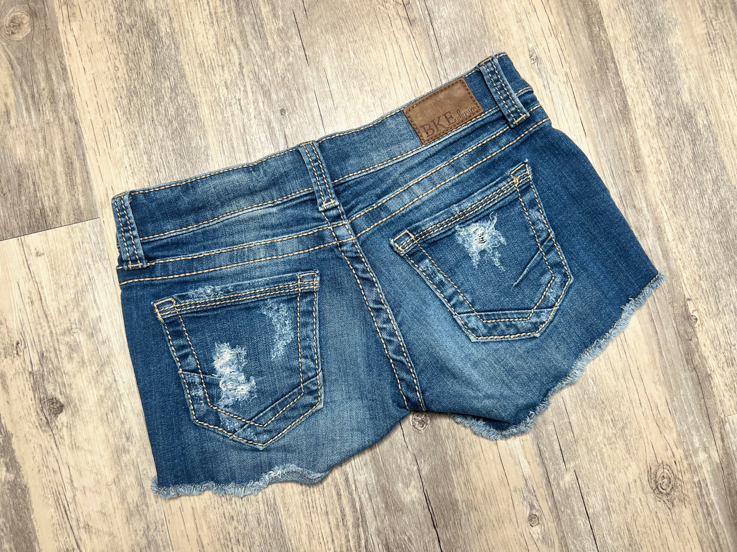 BKE Stella Fit Cut Off Denim Short - S(24)
