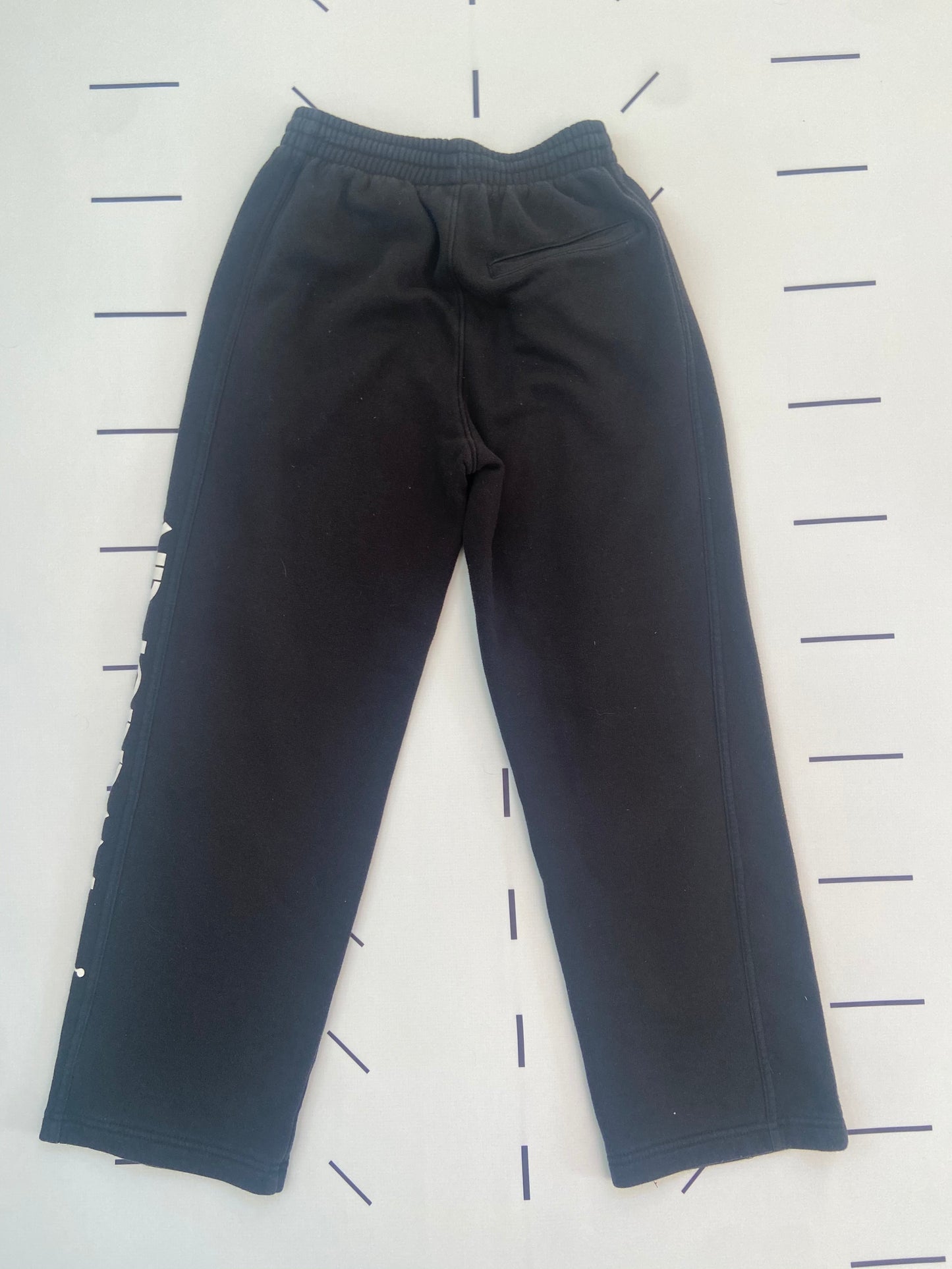 Air Jordan Sweatpants - Youth M