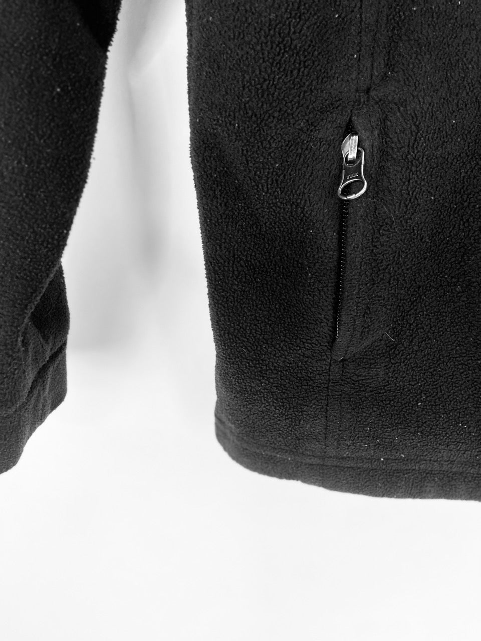 Black Fleece Columbia Zip Up- Youth XXS (4/5)