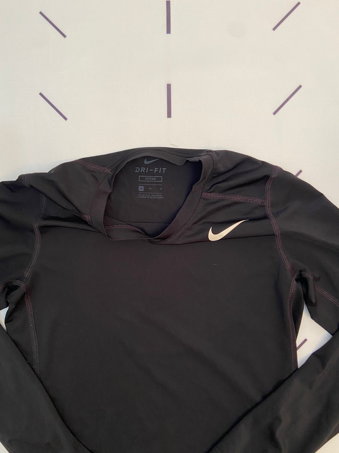 Nike Dri-Fit Fitted Long Sleeve - Youth M