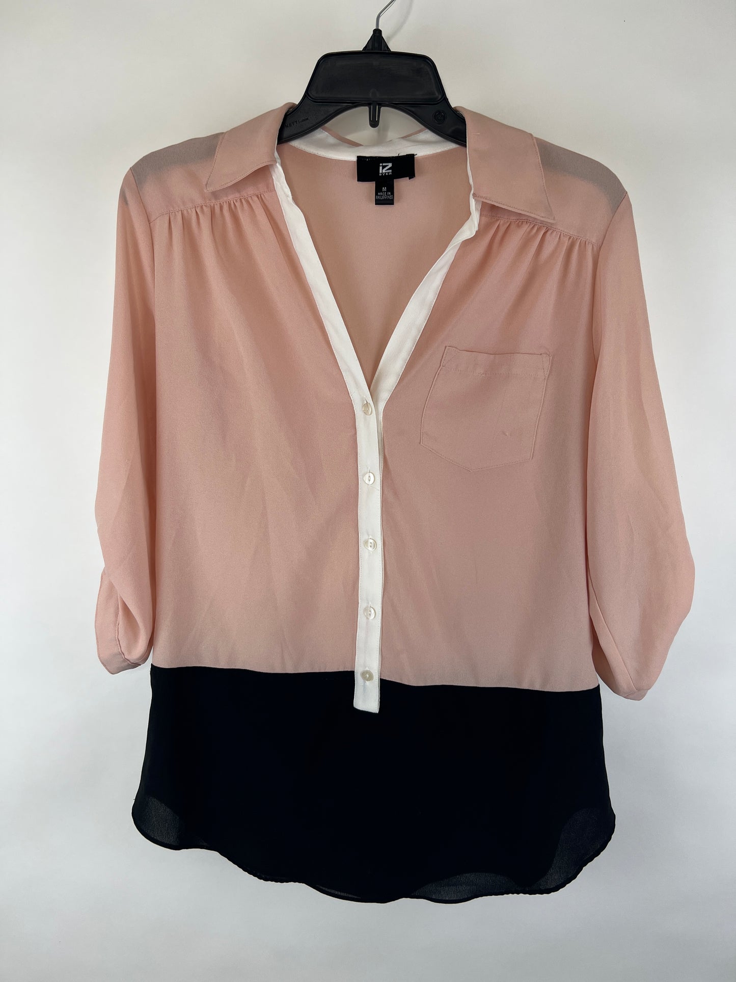 Blush Pink and Black with White Detail Button Up Collared 3/4 Sleeve Dress Shirt - M