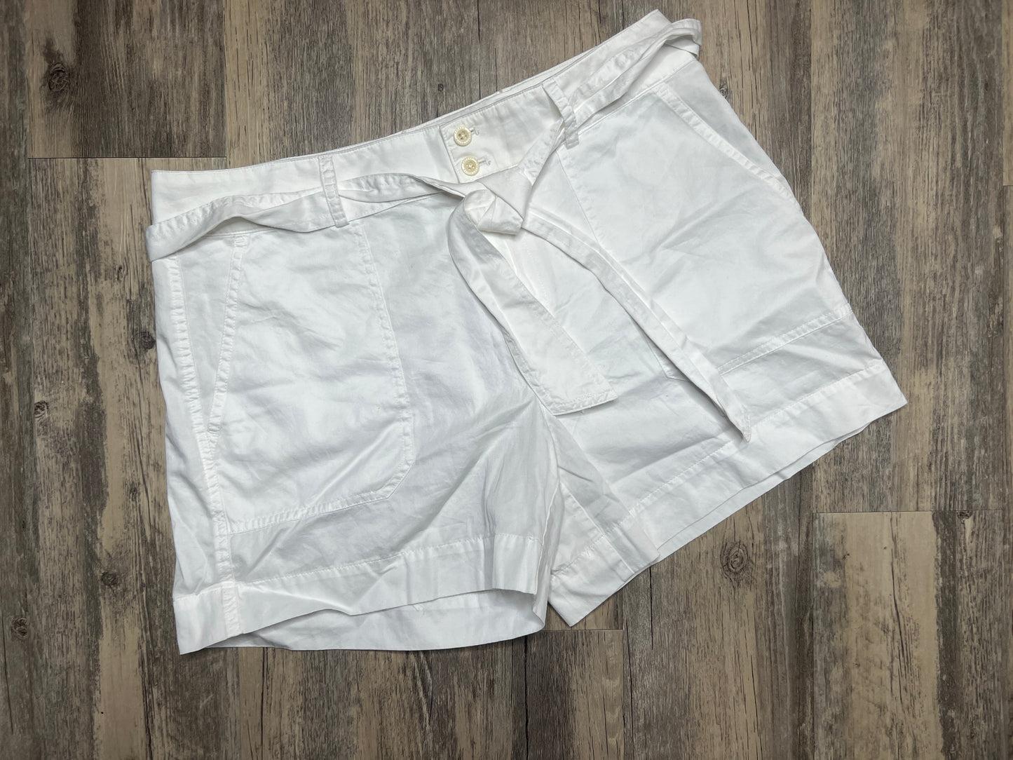 White Belted Twill Short - M(8)