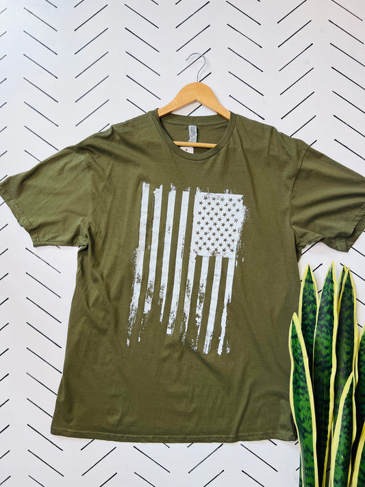 NWT Olive Green Flag Short Sleeve Graphic Tee