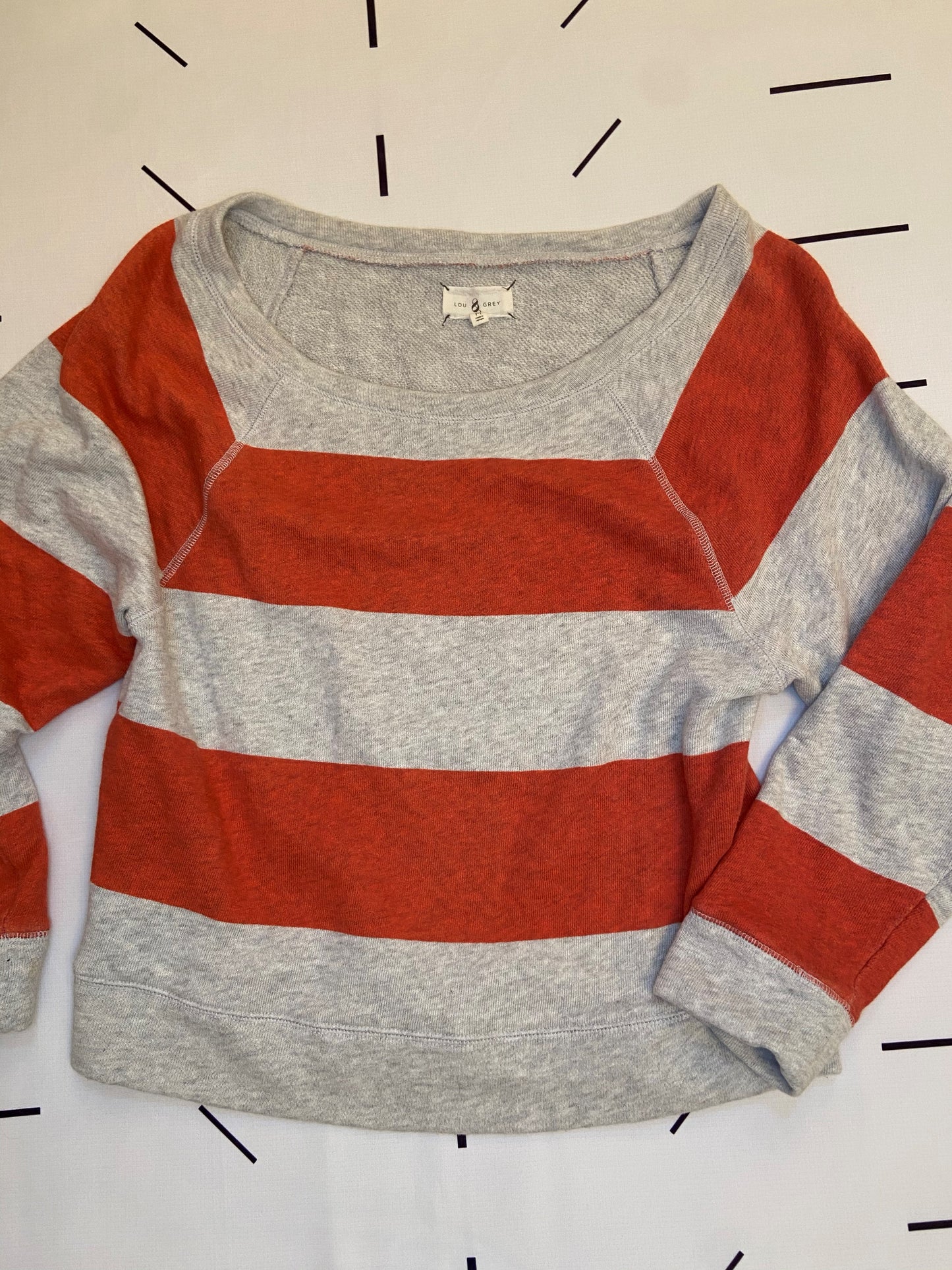 Wide Neck Striped Sweatshirt - M