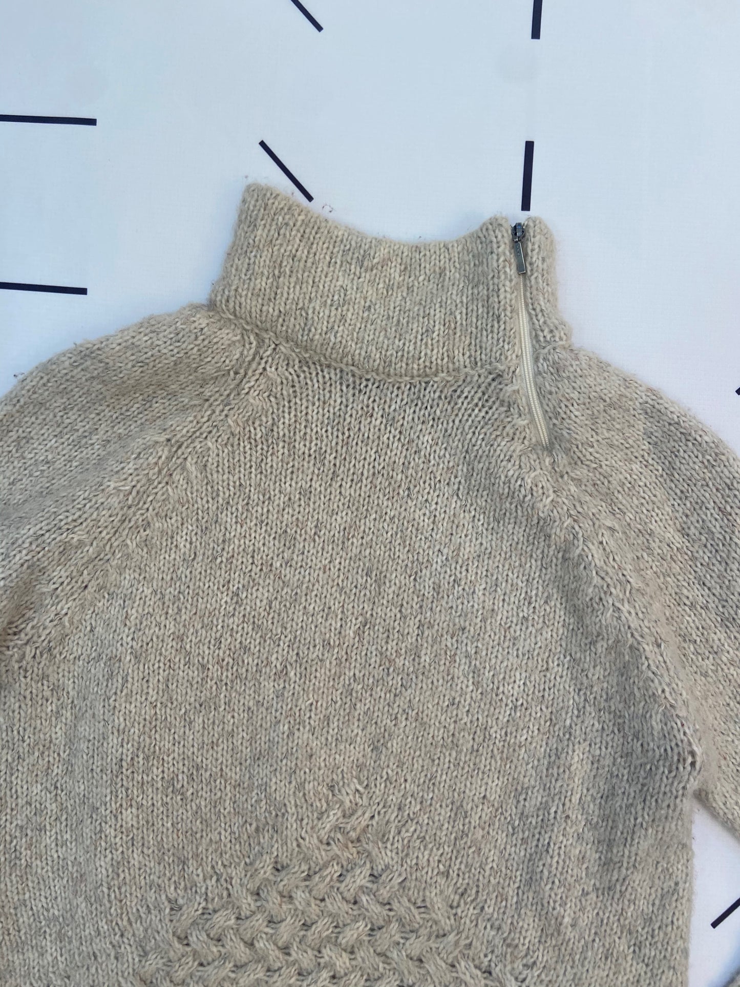 Cream Knit Neck Zipper Sweater - S