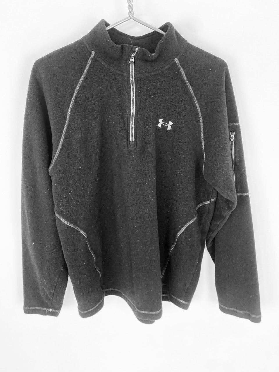 Black Fleece Under Armour Pullover- Youth L