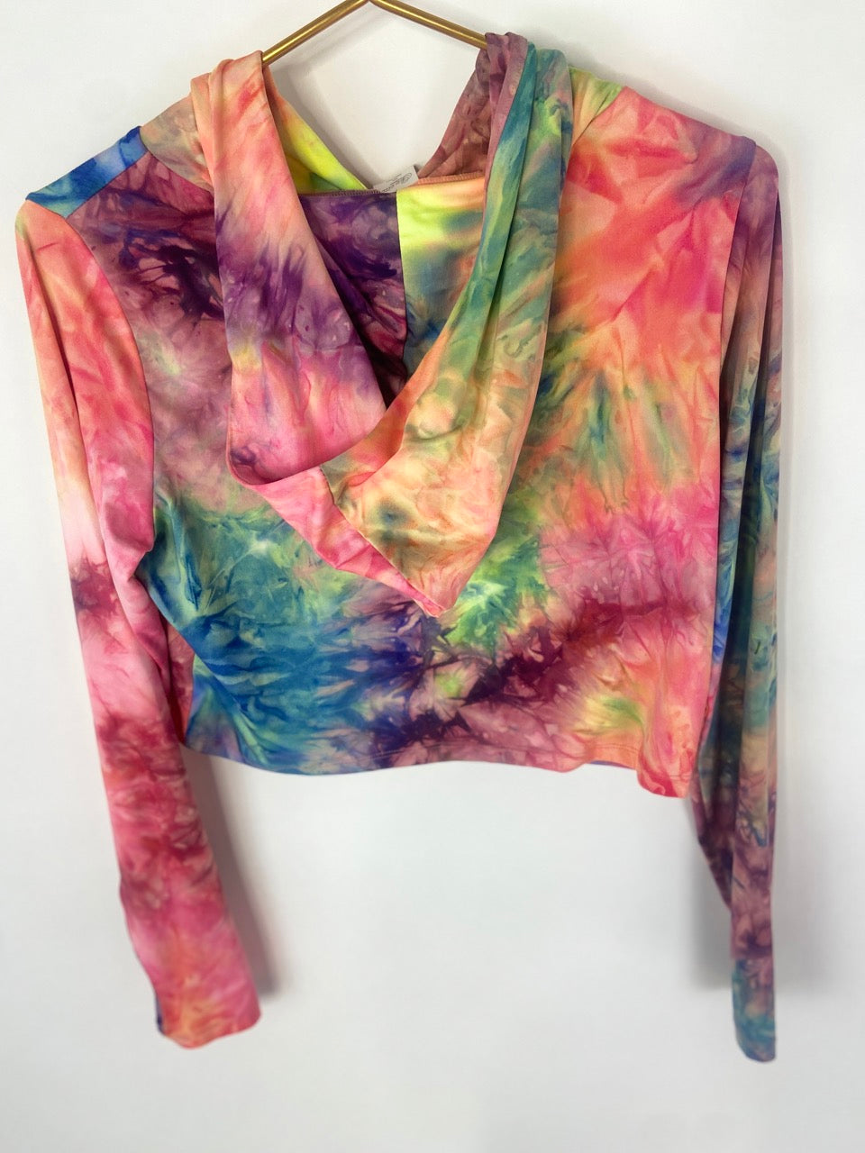 Super Buttery Soft Cropped Tie-Dye Hoodie- M/L