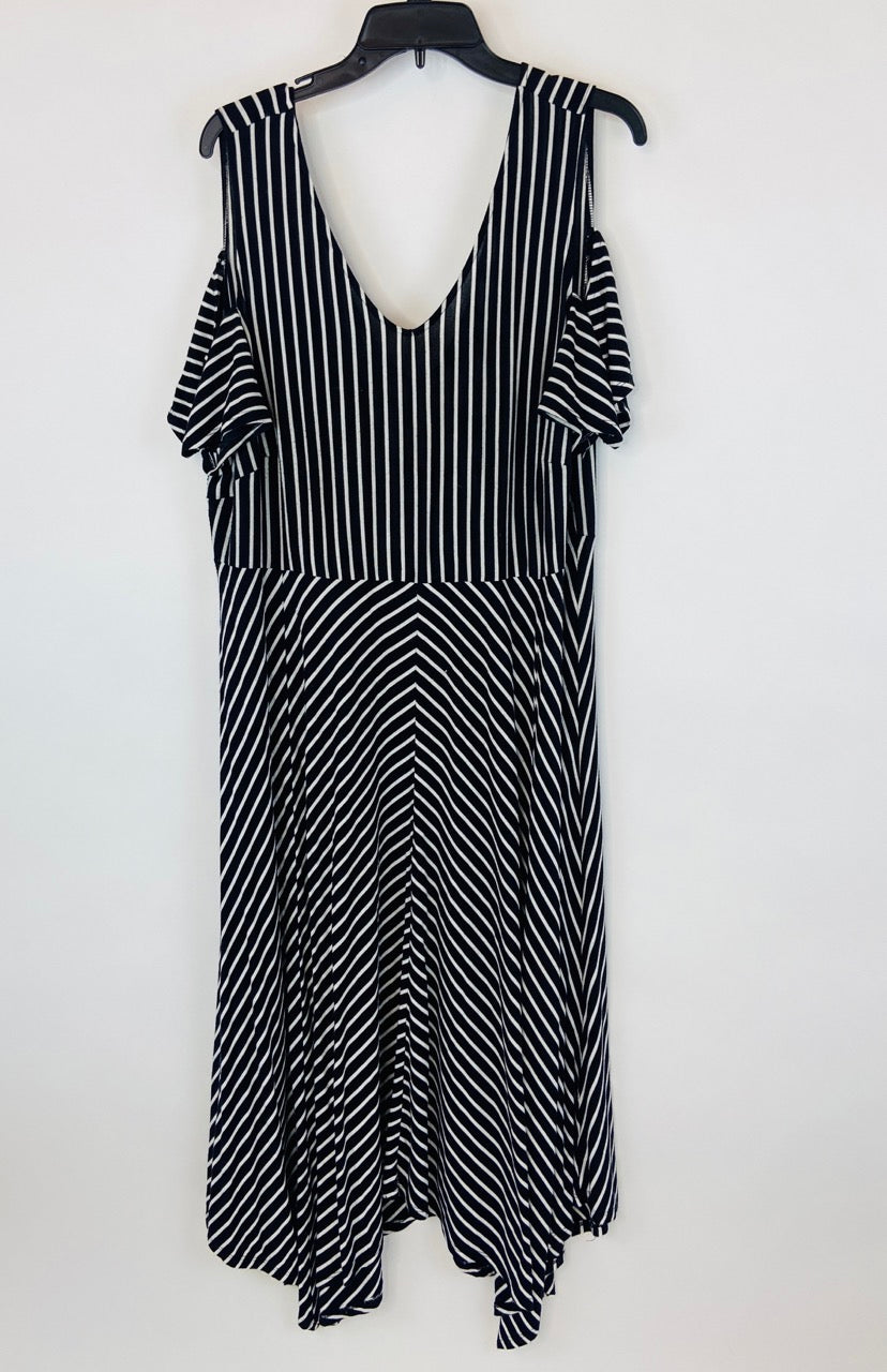 Black and White Striped Peek-a-boo Shoulder Dress- 18/20