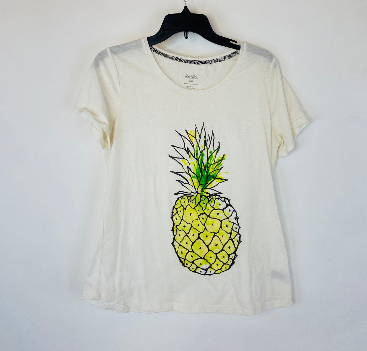 Summer Pineapple Tee- L
