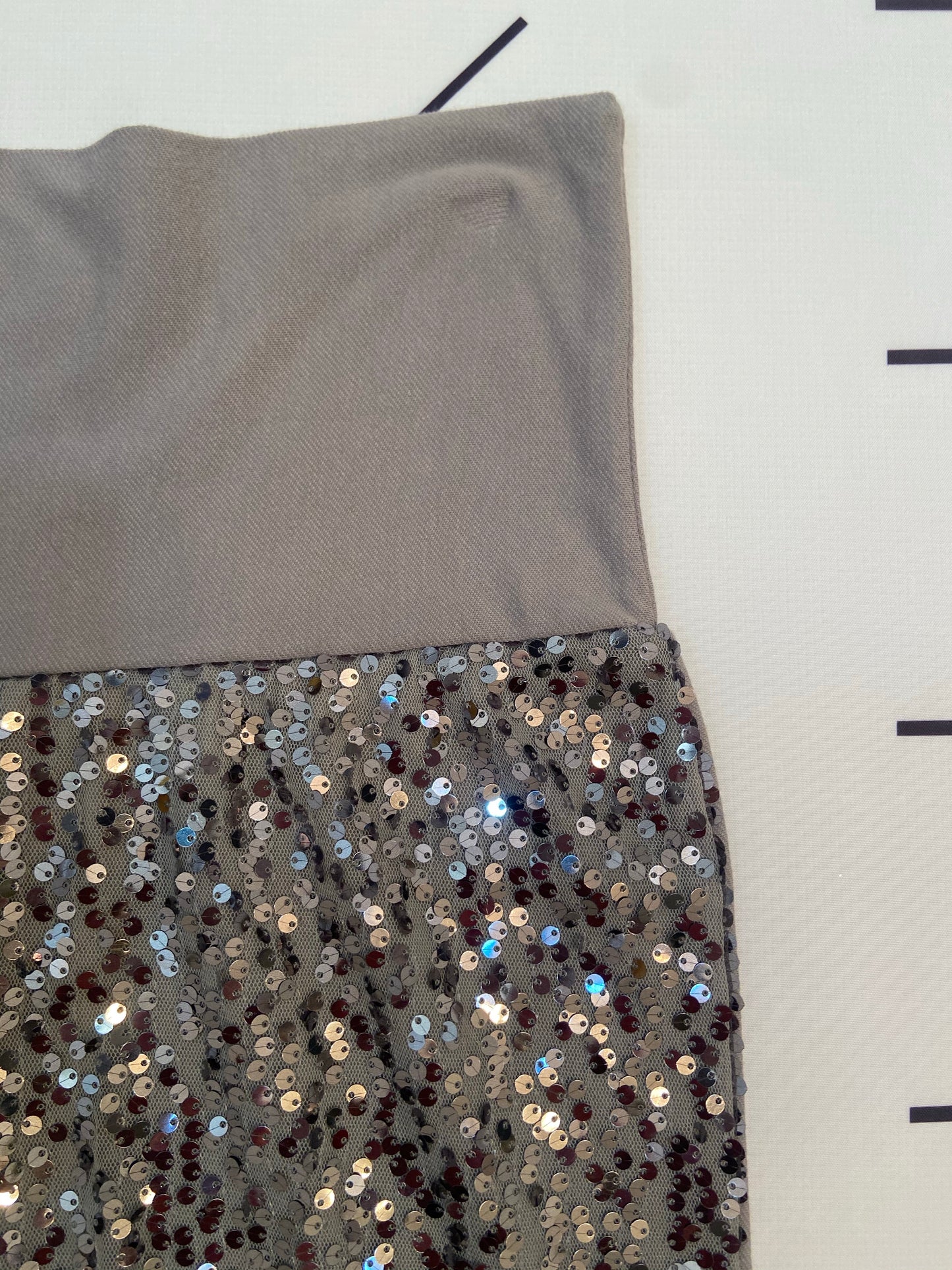 Gray Sequence Mini skirt- M